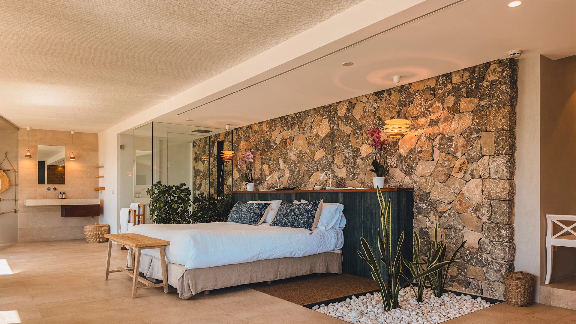 Boutique hotel marketing: how to compete with the big chains (without being one)