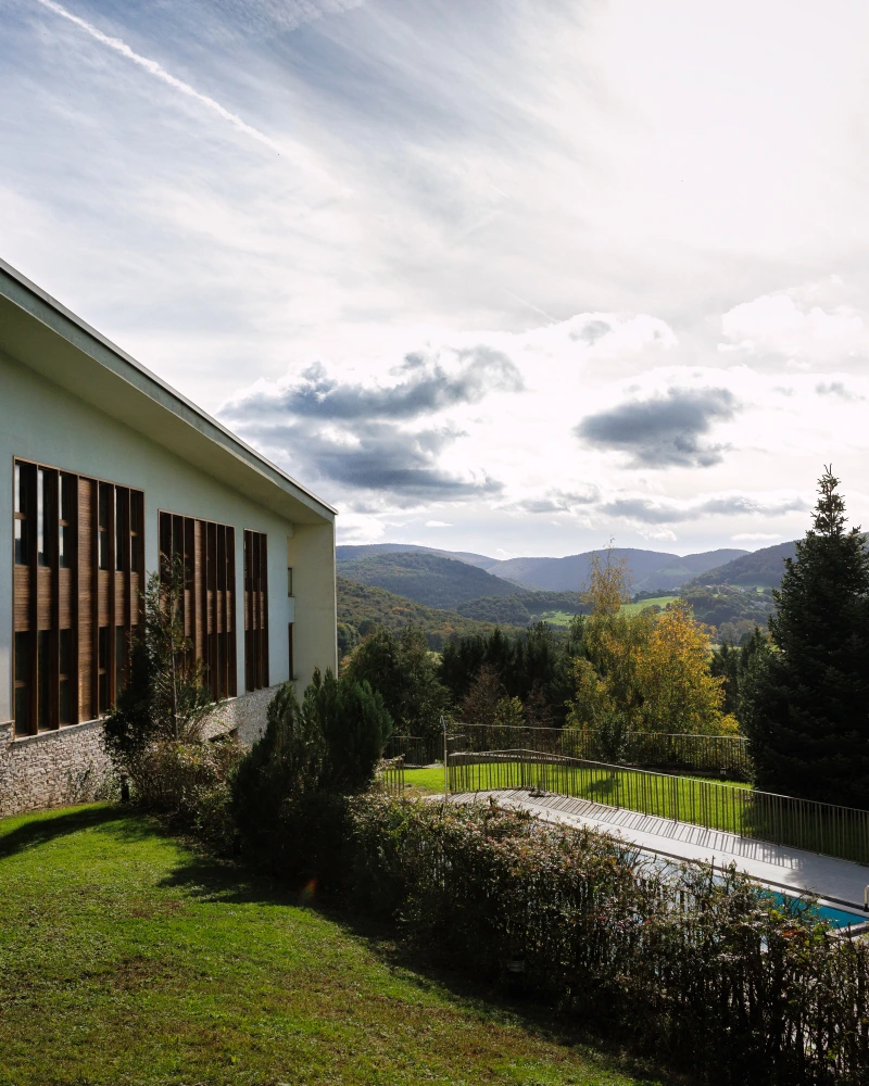 Thius Hotels